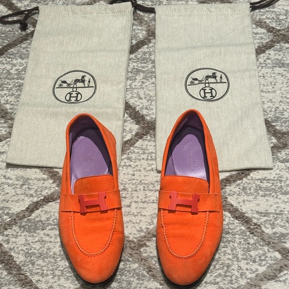 AUTHENTIC-Women’s HERMÈS  “Paris” Suede Loafers Orange Sz 36 Free Shipping 🧡 - Picture 1 of 15